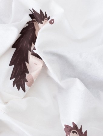 Bavlnená obliečka na vankúš Renforcé 70 × 90 cm – Ježkovia