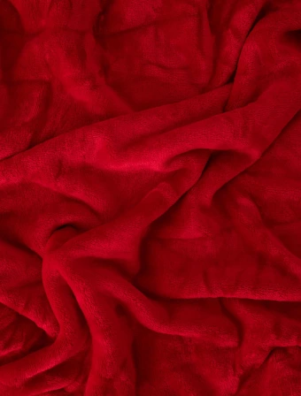 Predĺžené obliečky mikroplyš Exclusive – Laura tmavo červená